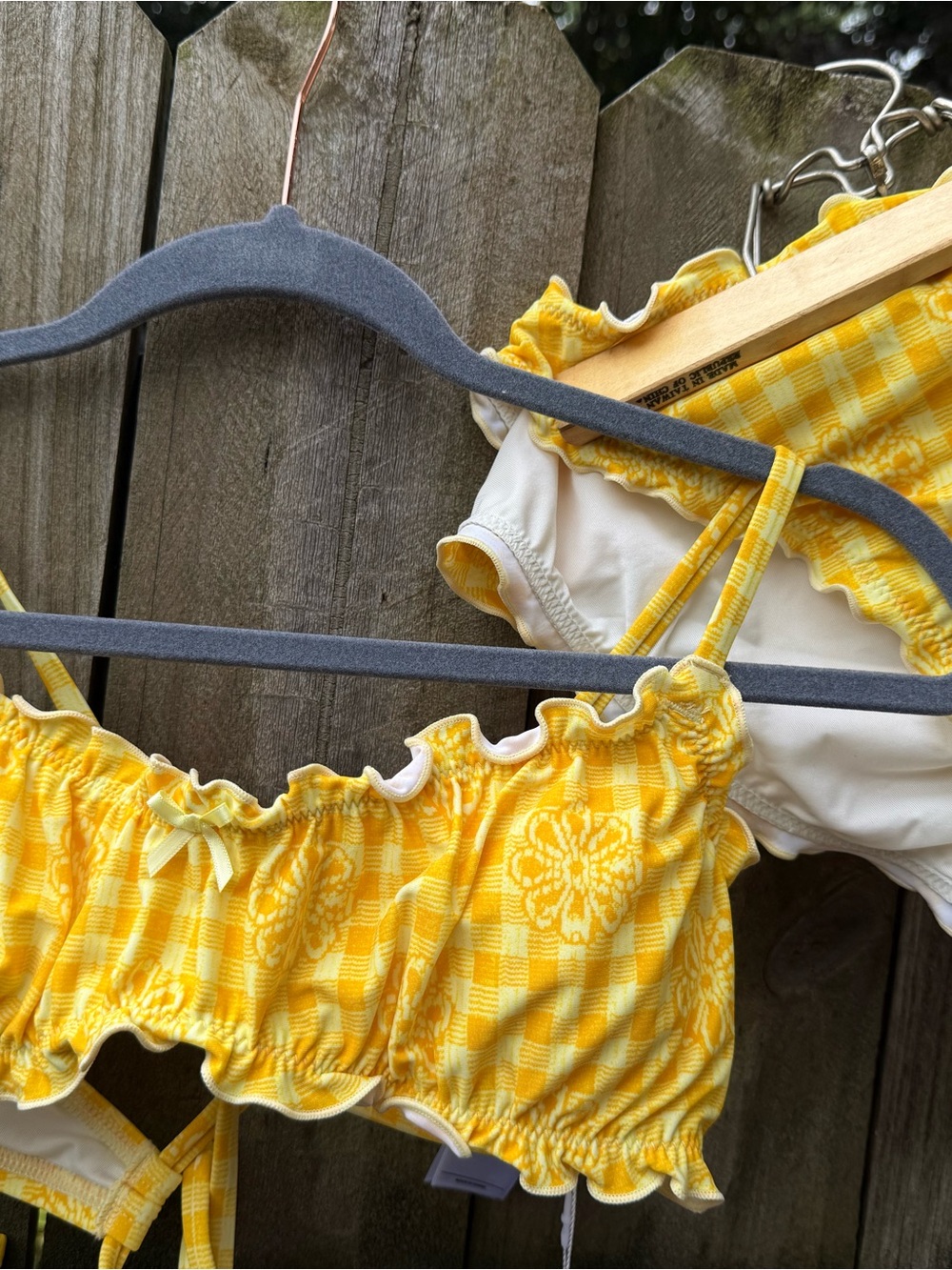 Cupshe Yellow Ruffle Bikini Set - Picture 2 of 5